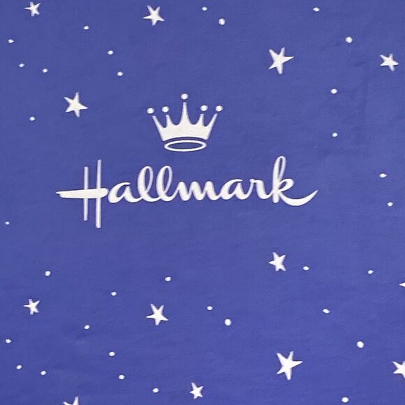 NWT Hallmark Peanuts Musical Snow Globe Glass Christmas Home Decor - Picture 7 of 7